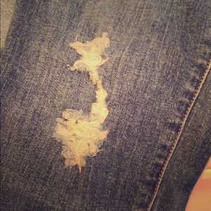 Like new distressed jeans